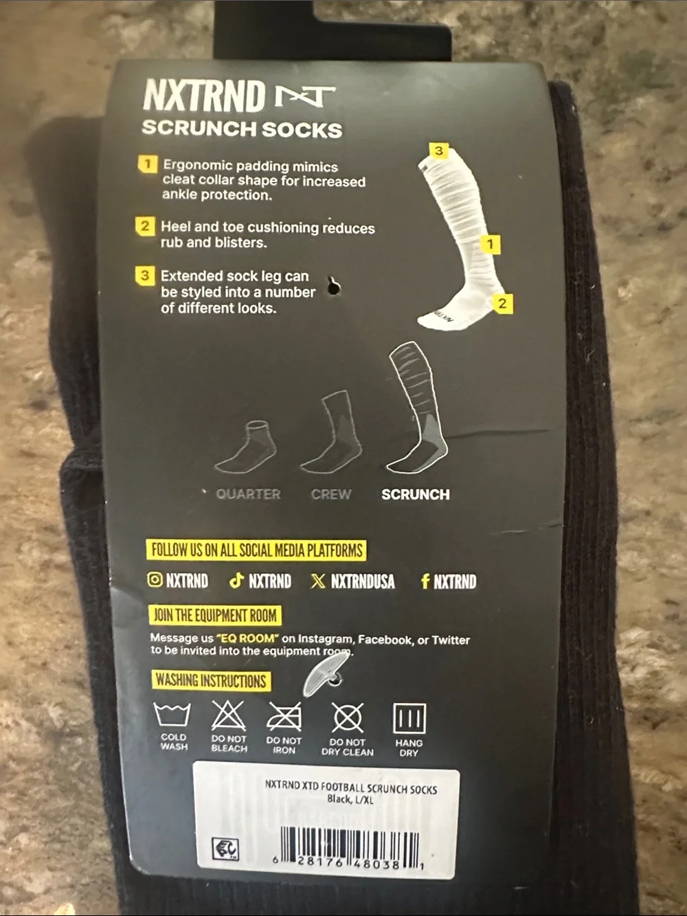 Black Scrunch Athletic Socks - Men's L/XL
